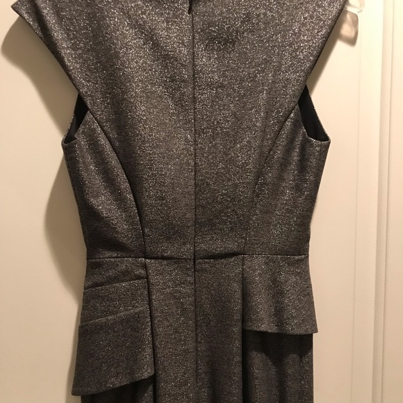 Black Halo EVE Metallic “Wren” Gown - Picture 7 of 8